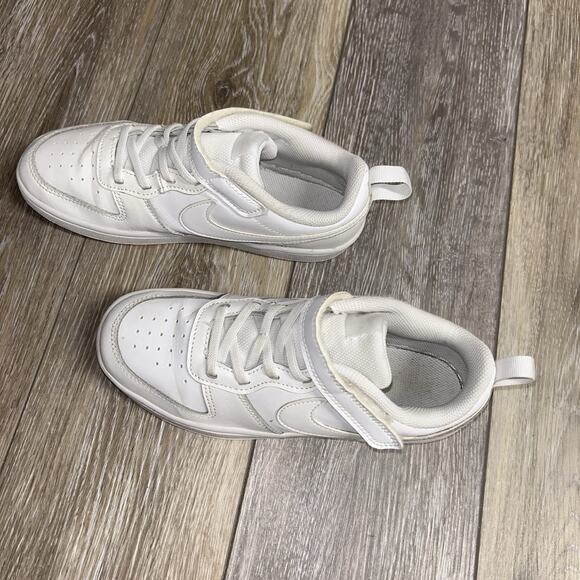 Nike Youth Court Borough Low Triple White Youth Size 3Y BQ5451-100 Sneaker Shoes - Picture 6 of 12